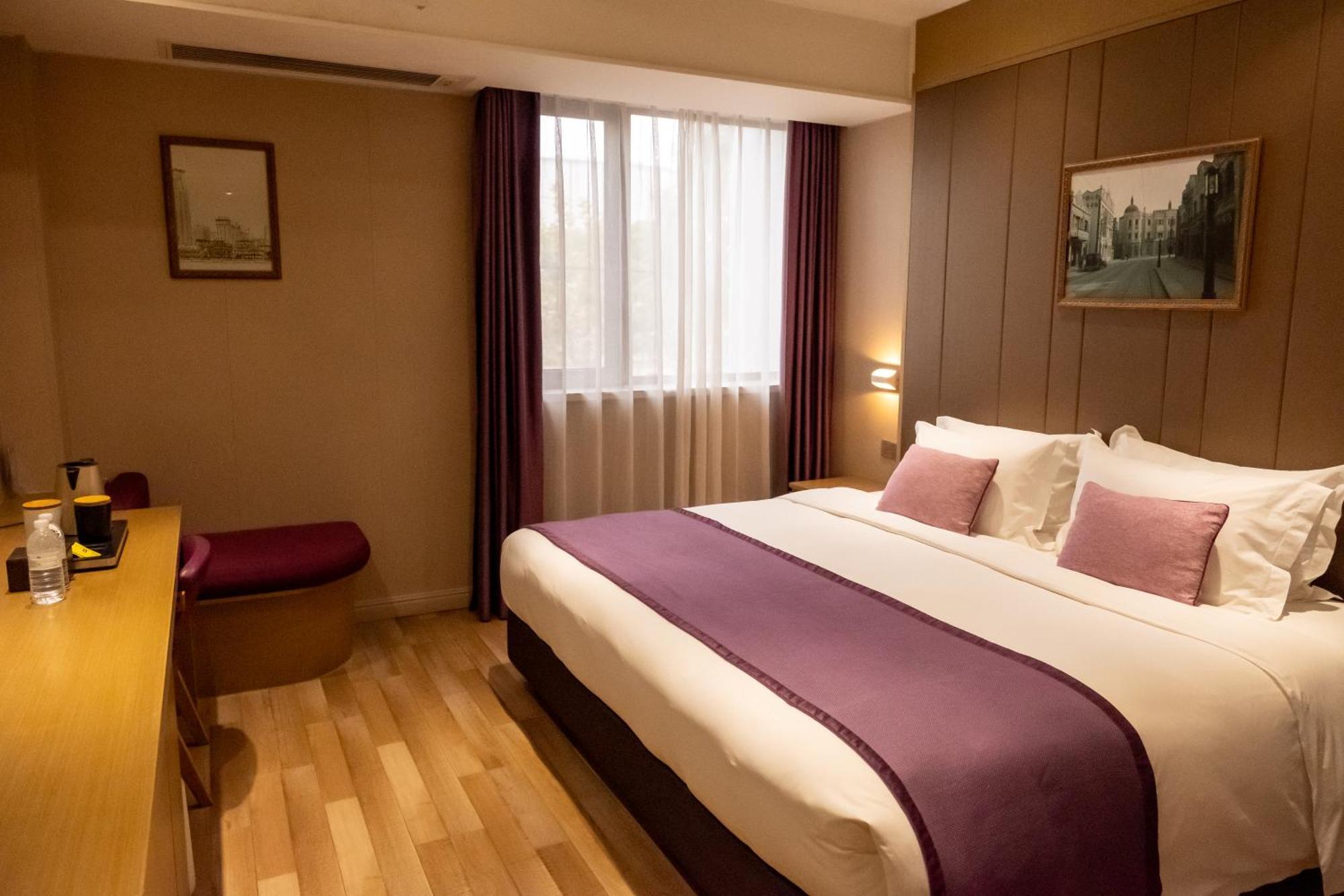 Shanghai-Deco Hotel-Free Shuttle Bus To Pudong Airport And Disneyland Екстер'єр фото