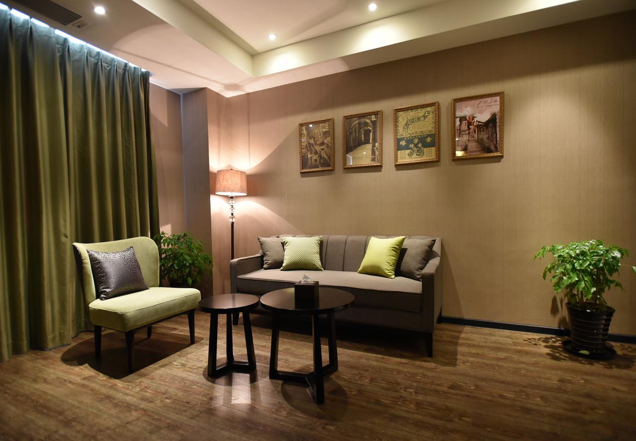 Shanghai-Deco Hotel-Free Shuttle Bus To Pudong Airport And Disneyland Екстер'єр фото