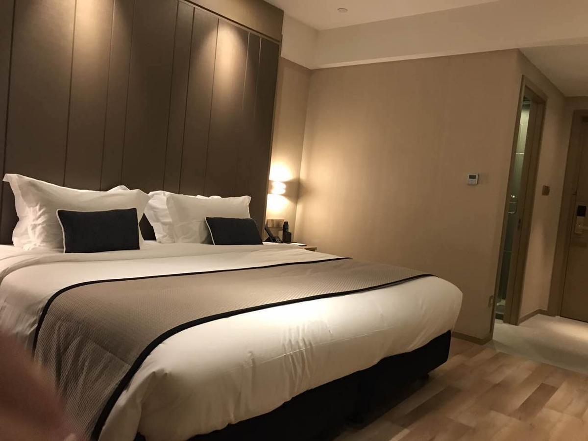 Shanghai-Deco Hotel-Free Shuttle Bus To Pudong Airport And Disneyland Екстер'єр фото